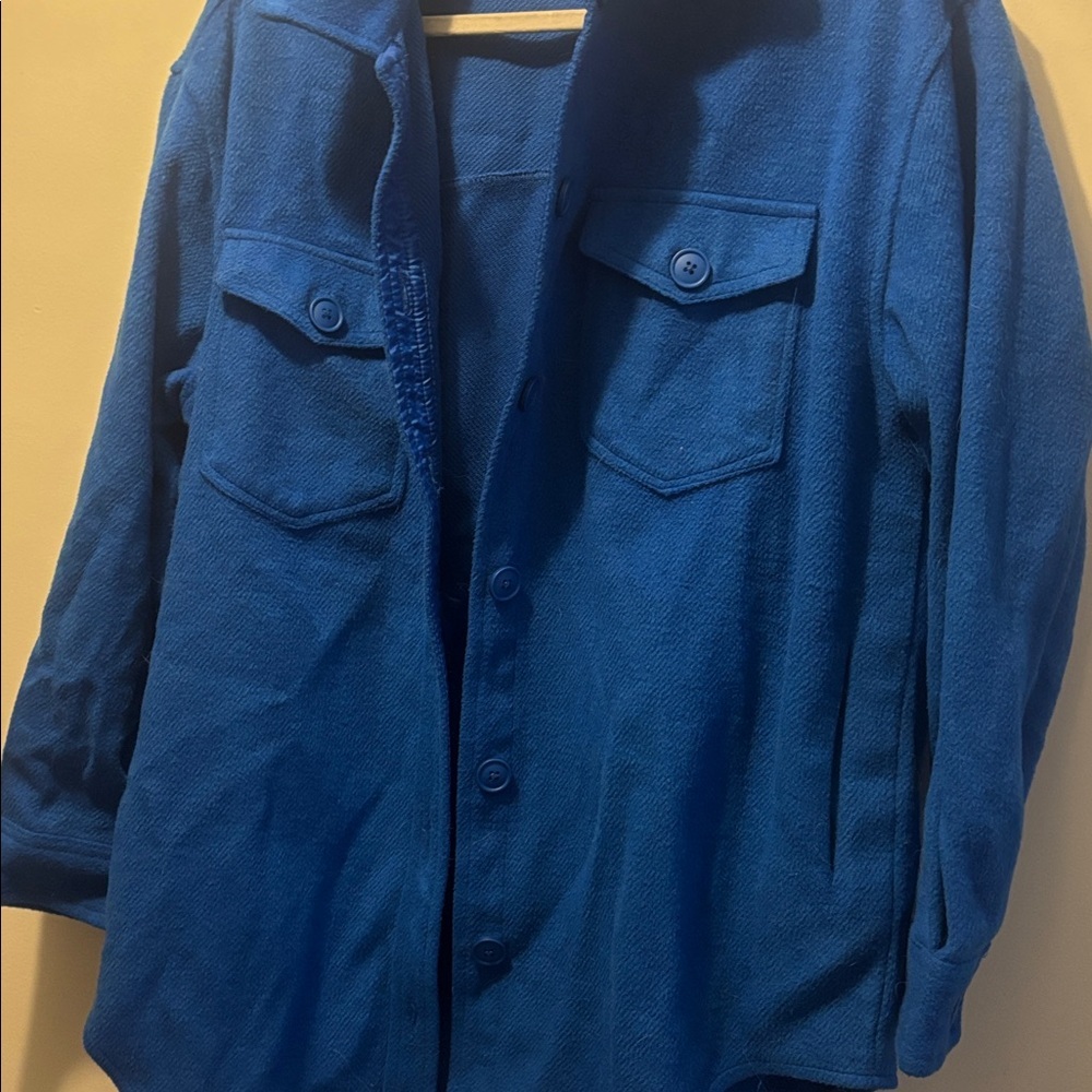 Blue Button-Up shacket size large - Picture 3 of 4